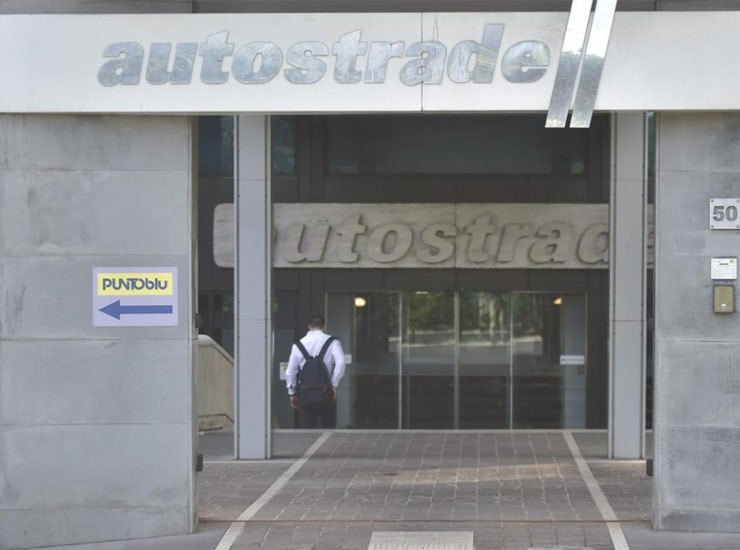 Autostrade per l'Italia assume: tutto quello che c'è da sapere - Giornalepop.it