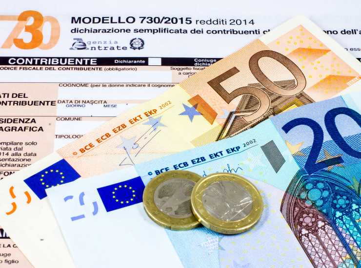 Il modello 730 diventa carta straccia - Giornalepop.it (Fonte foto Canva)