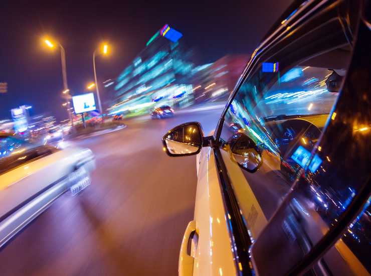 Patente novità non si può guidare di notte - Giornalepop.it (Fonte