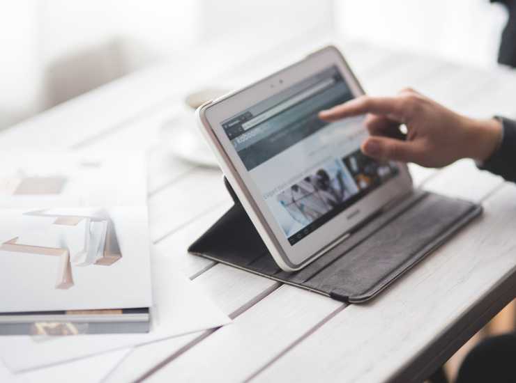 Novità tassa identità adesso la dovrai pagare - Giornalepop.it (Fonte foto Canva)