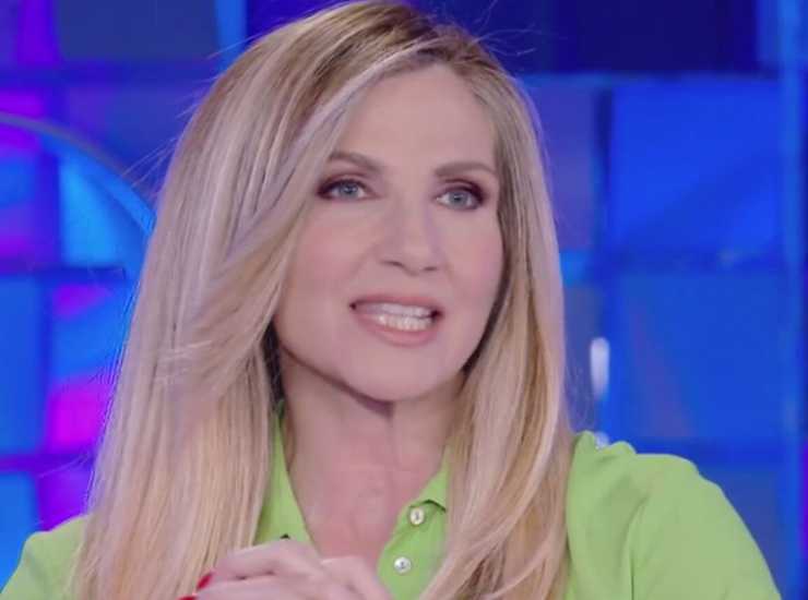 Lorella Cuccarini la scoperta della malattia - Giornalepop.it (Fonte foto Mediaset Infinity)