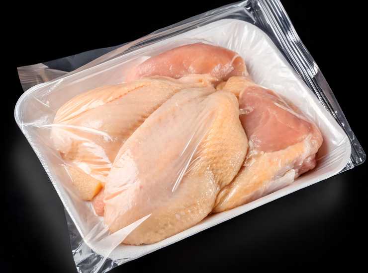 Trucco del pollo ruspante - Giornalepop.it (Fonte foto Canva)