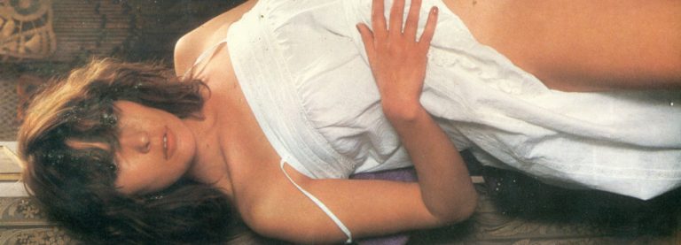 ANTINISKA NEMOUR, TELEFONISTA EROTICA DI PORTOBELLO