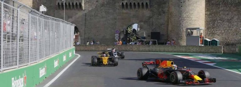 RICCIARDO VINCENTE ALLA LOTTERIA DI BAKU