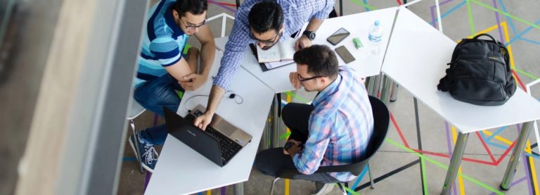 APRIRE UNA ATTIVITÀ: I MIGLIORI SETTORI PER I TUOI INVESTIMENTI