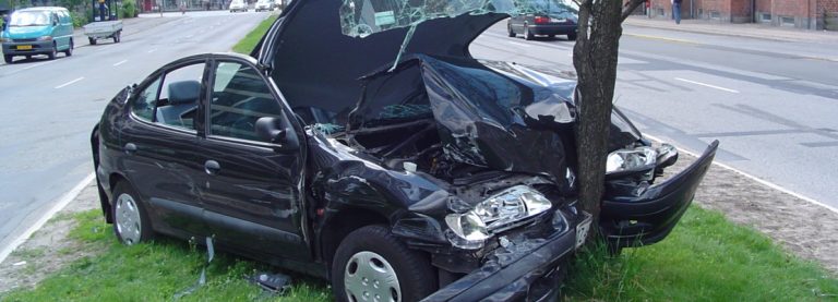 AUTO INCIDENTATA: ECCO COME LIBERARSENE