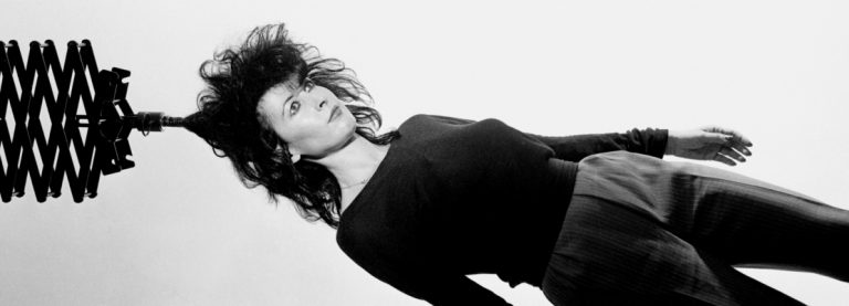 FRANCESCA ALINOVI, 47 COLTELLATE… PER GIOCO?