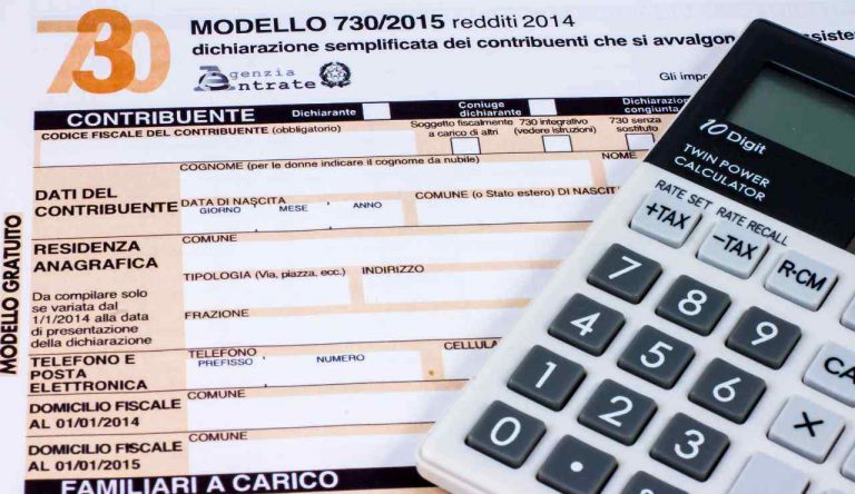 Il modello 730 diventa carta straccia - Giornalepop.it (Fonte foto Canva)