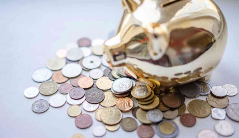 Moneta lire con San Michele - Giornalepop.it (Fonte foto Canva)