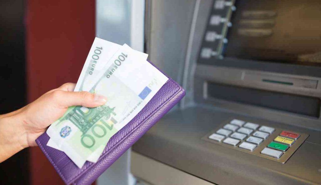 Novità prelievo contanti con documento - Giornalepop.it (Fonte