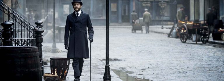 L’ALIENISTA, ROMANZO OTTIMO E MINISERIE ACCETTABILE