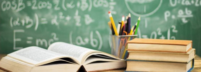 IL NUOVO SPORT DI PICCHIARE GLI INSEGNANTI