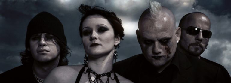 IL GOTICO TRAVOLGENTE DEI MONO INC.