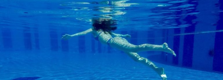 SCEGLIERE LA COPERTURA PER UNA PISCINA INTERRATA