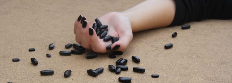 BLACKPILLS PRODUCE FILM PER LO SMARTPHONE