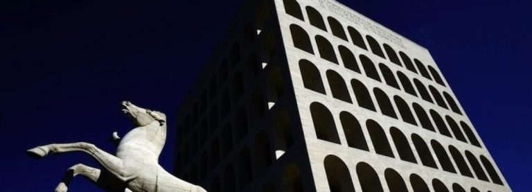 L’ARCHITETTURA RAZIONALISTA DI MUSSOLINI