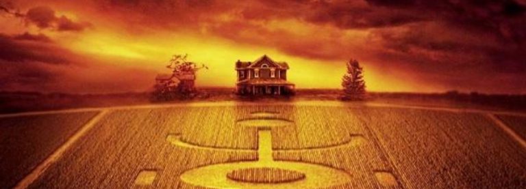 SIGNS, UN NONSENSE CHE CERCA DI IMITARE HITCHCOCK