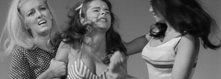 LE TETTE GROSSE DI RUSS MEYER