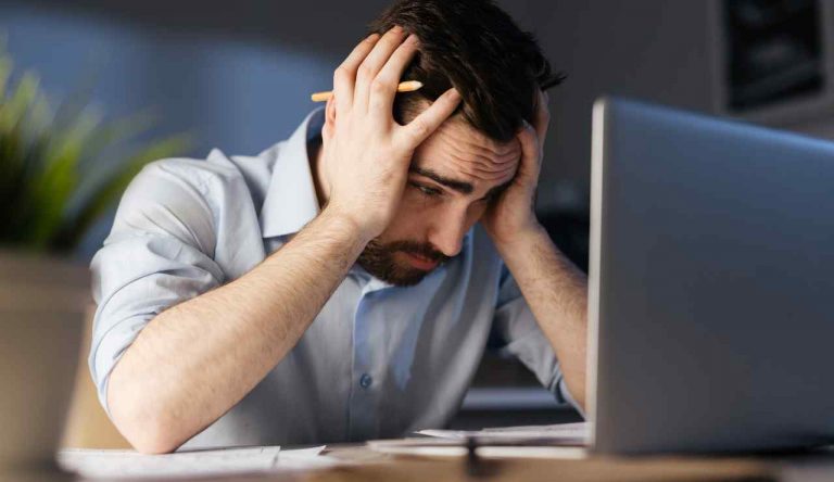 Agenzia dell'Entrate italiani chiamati a restituire il bonus - Giornalepop.it (Fonte foto Canva)