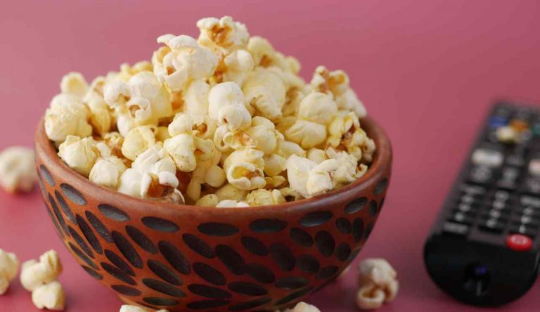 Arresto cardiaco a causa del pop-corn - Giornalepop.it (Fonte foto Canva)