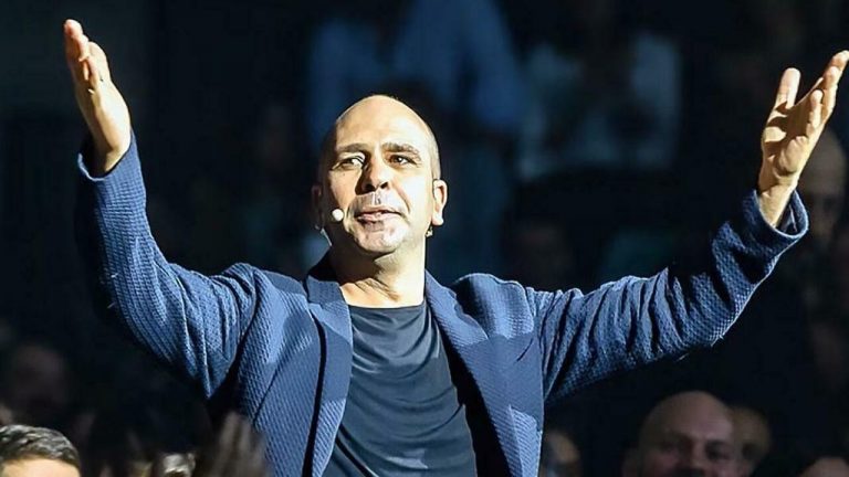 Checco Zalone - fonte_Web - Giornalepop.it