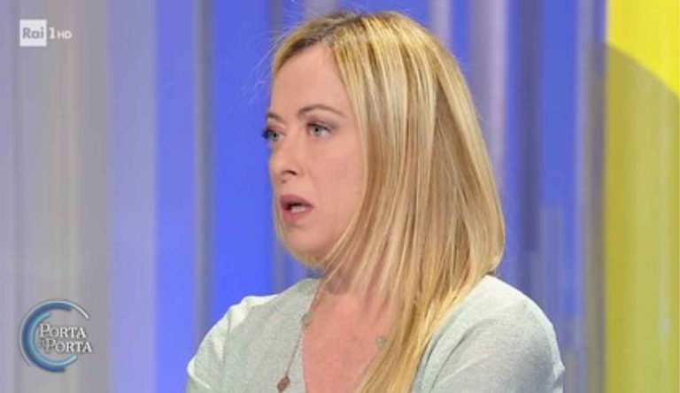 Terza guerra Mondiale, mai stati così vicini | La Meloni smuove l’esercito, addestramenti intensi