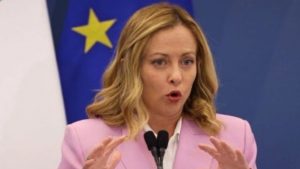 Salario minimo, la UE mette alle strette Giorgia Meloni - Giornalepop.it