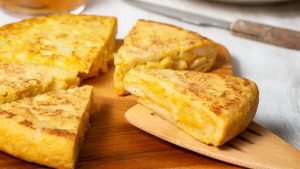 Pane e frittata, attenzione ai rischi per la salute - giornalepop.it - 20251029