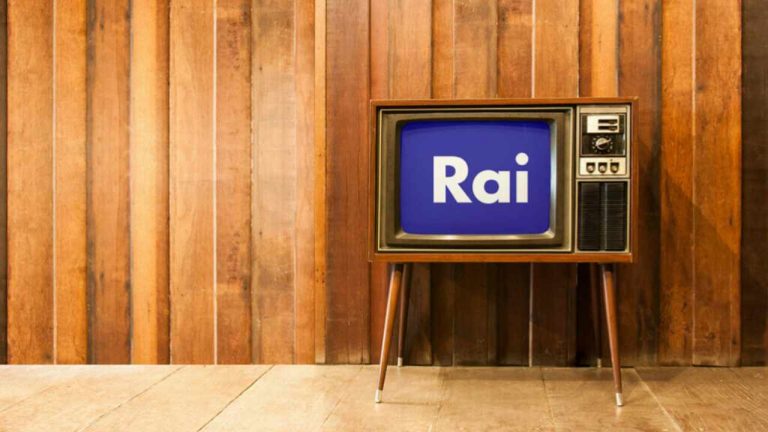 Chiude il canale TV più amato dagli italiani: è come se fosse morto un parente | Ora guarderemo lo schermo vuoto